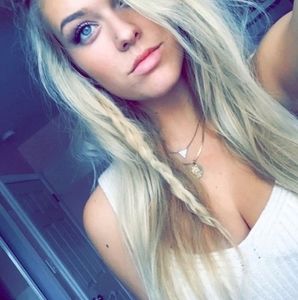 Meet your Posher, Tiffany